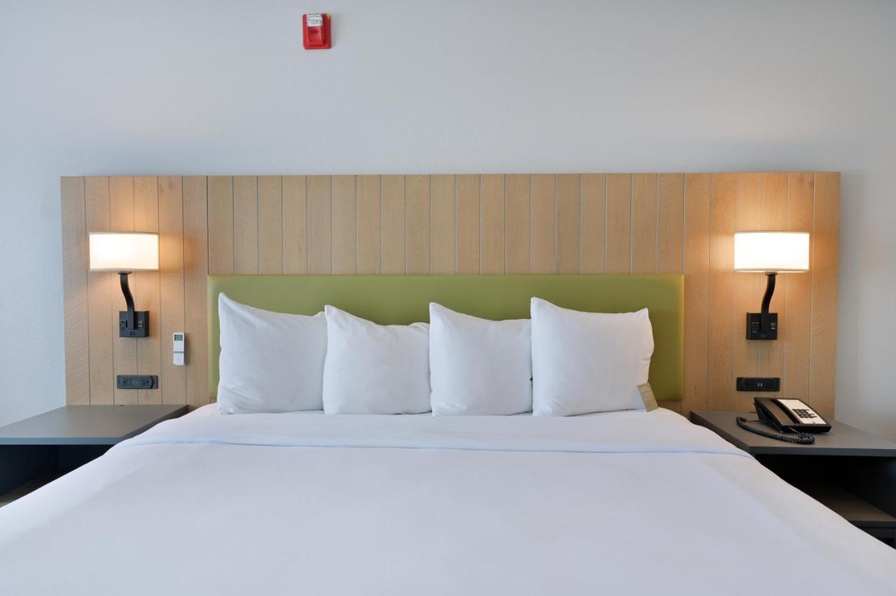 Country Inn & Suites By Radisson, Bloomington-Normal Airport, Il Kültér fotó