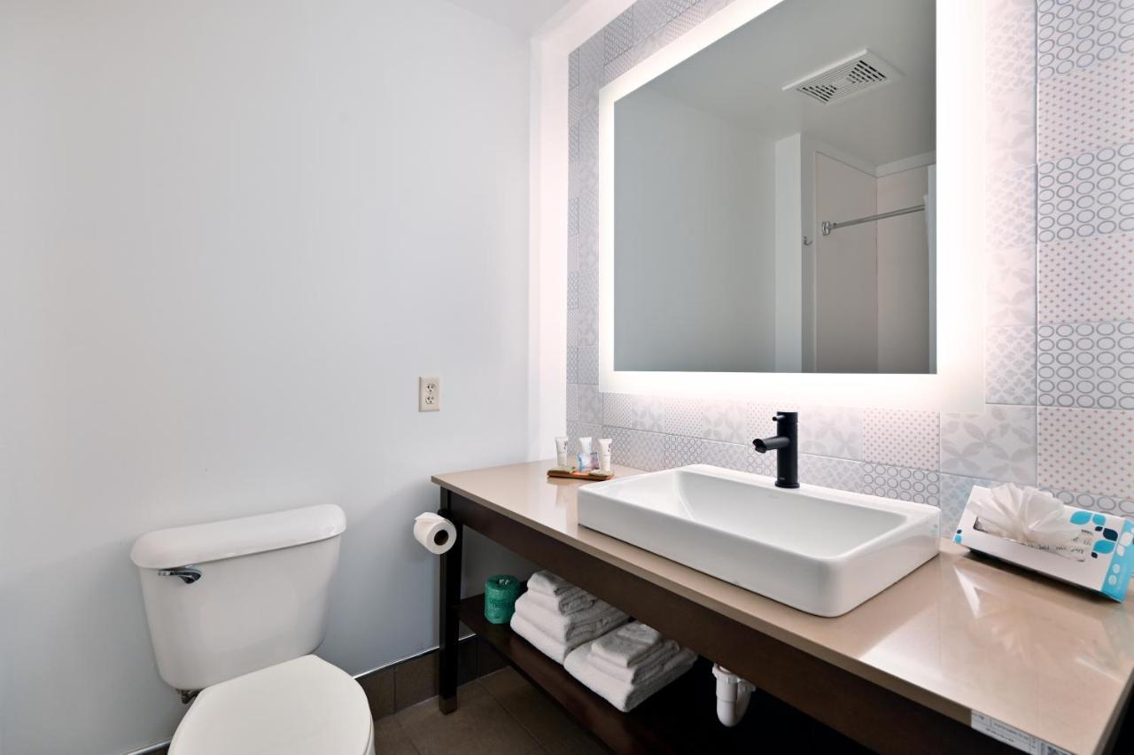 Country Inn & Suites By Radisson, Bloomington-Normal Airport, Il Kültér fotó