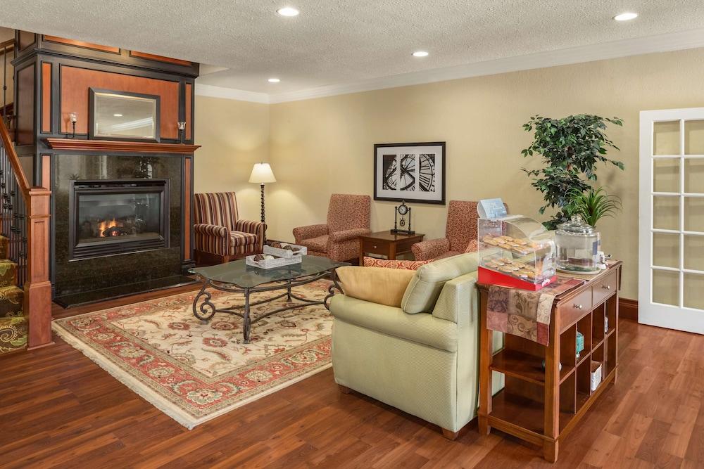 Country Inn & Suites By Radisson, Bloomington-Normal Airport, Il Kültér fotó