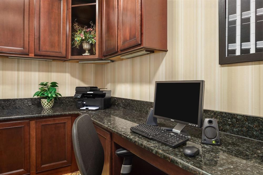 Country Inn & Suites By Radisson, Bloomington-Normal Airport, Il Kültér fotó